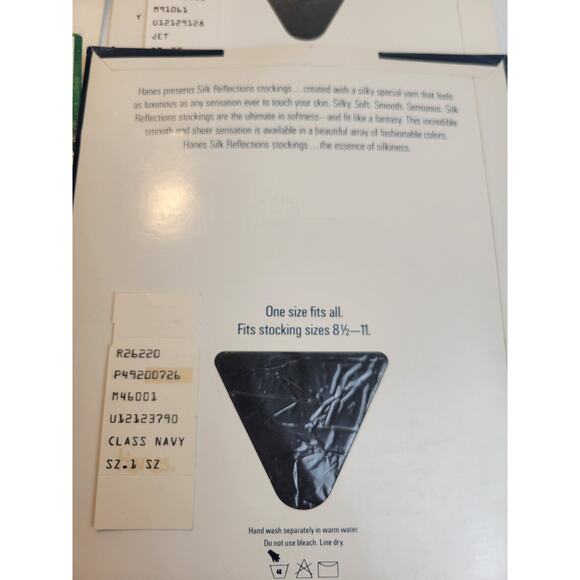 New 4 VTG Hanes Silk Reflections Silky Sheer Sandalfoot Pantyhose & Stockings - Picture 8 of 10